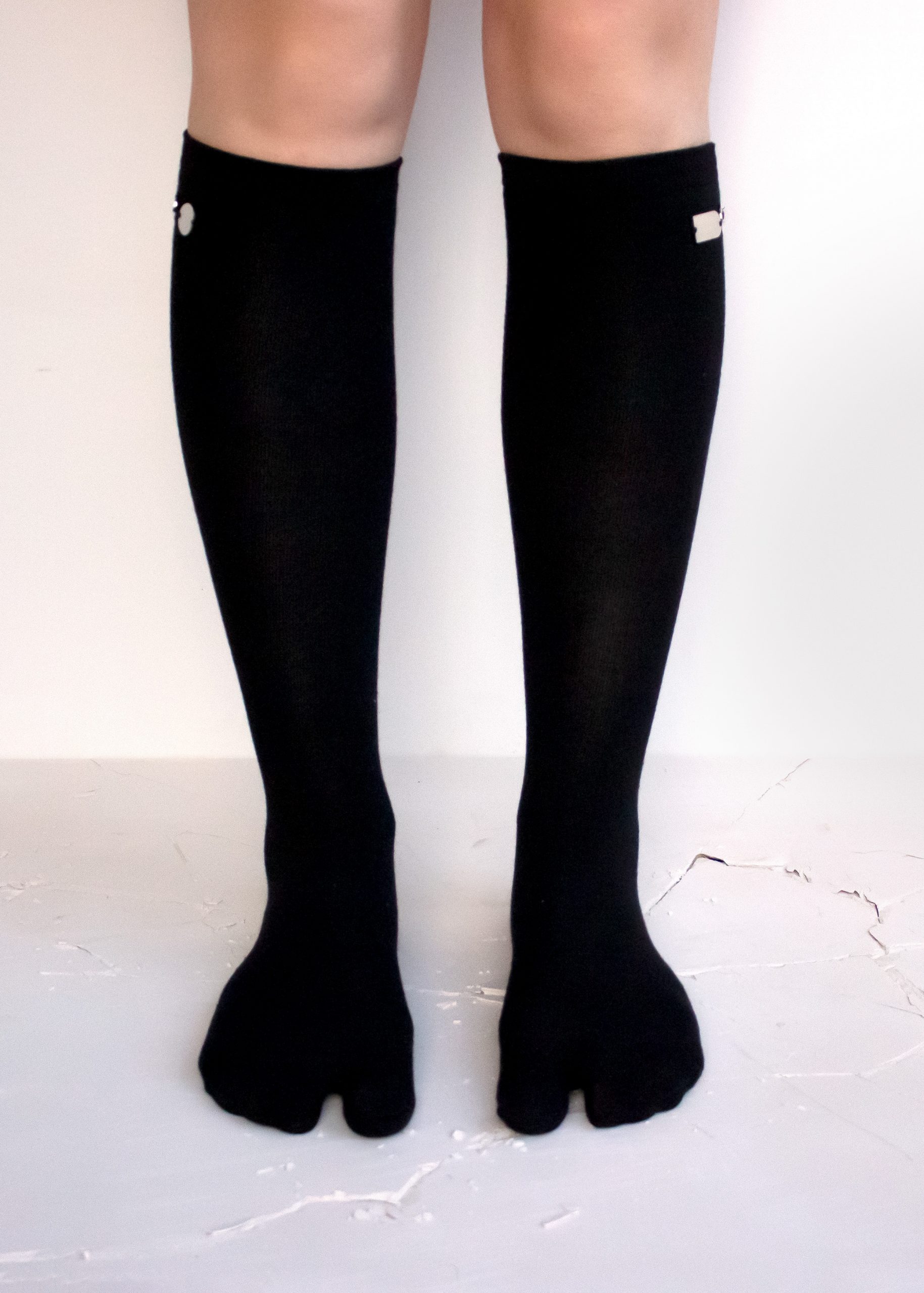 Black Tabi Socks